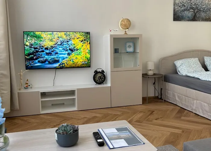 Comfortable * Vienna